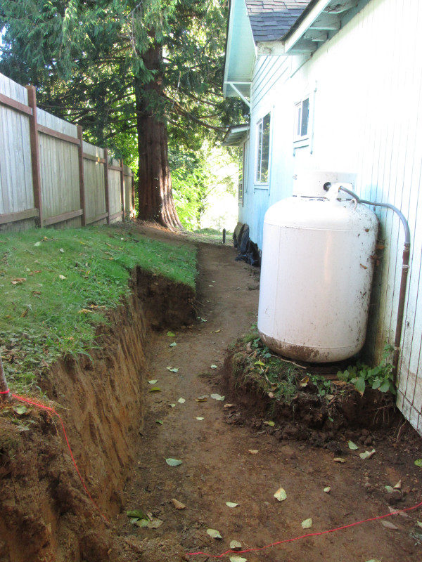 eastside_earth-moving-and-wall-building-project_shovelworkdone-02_090916